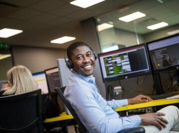 Lemon Contact Centre agent providing customer support