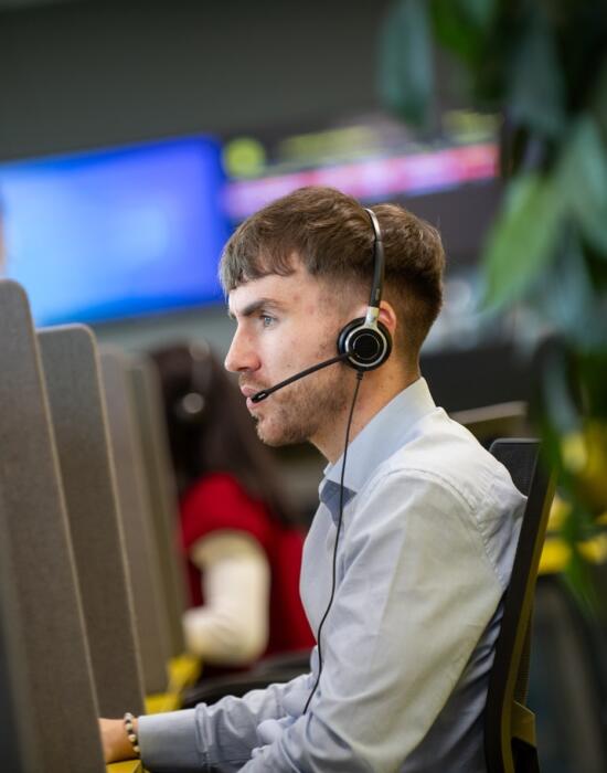 Lemon agent providing call centre support